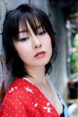 双人床上打扑克声音